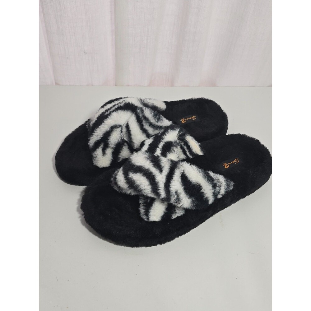 Seven7 Kiki Faux Fur Zebra Slide Slippers animal pring soft - Women's Size 9